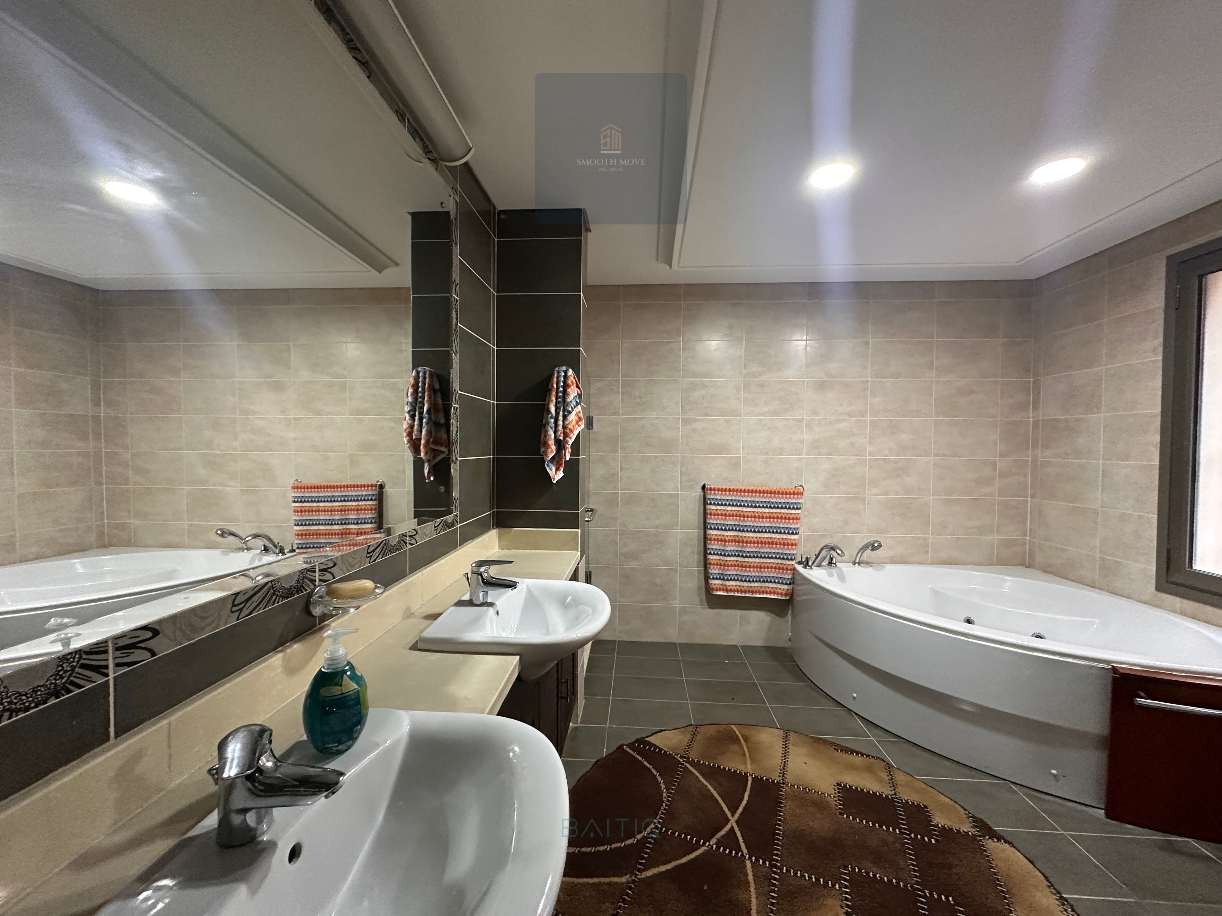 Spacious Seaview Apartment for Sale in Ain Al Mraiseh, Beirut — الصورة 4