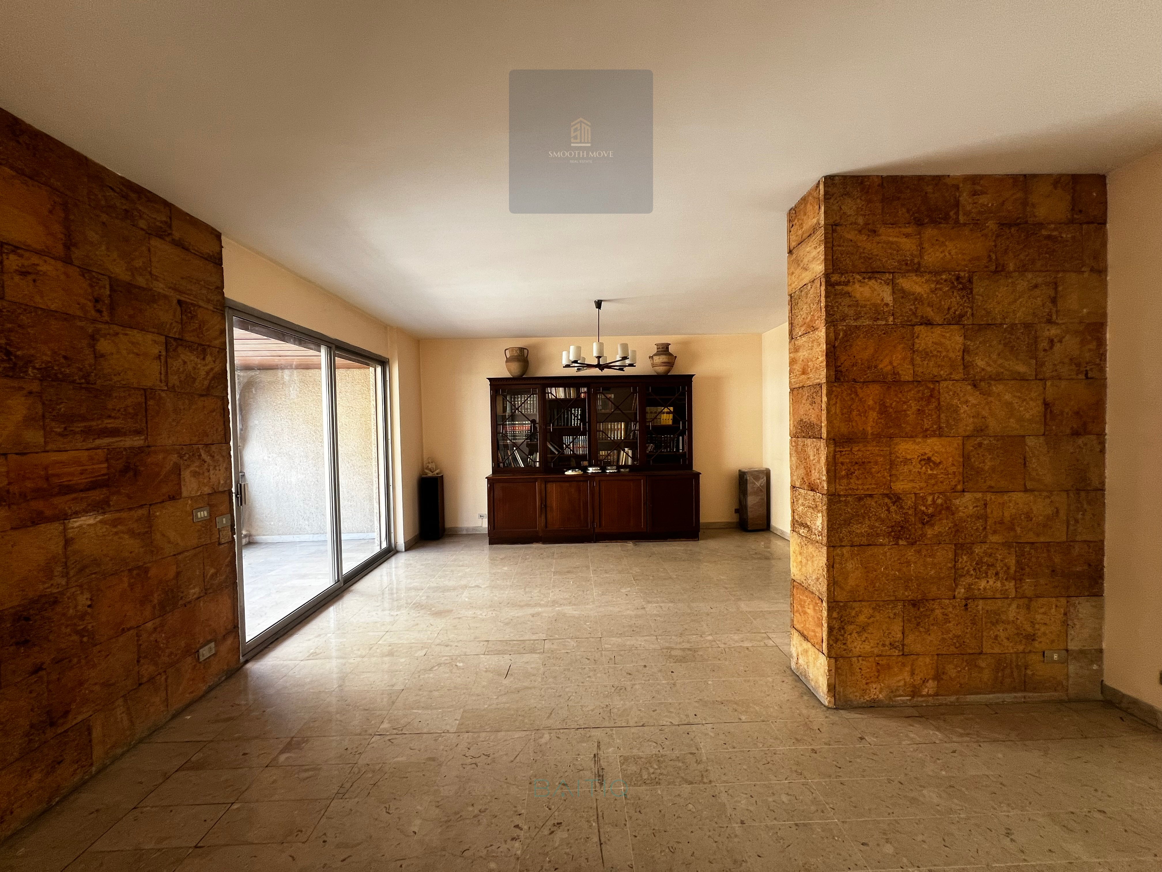 Spacious and Catchy Price Apartment for sale in Sanayeh Beirut — الصورة 7