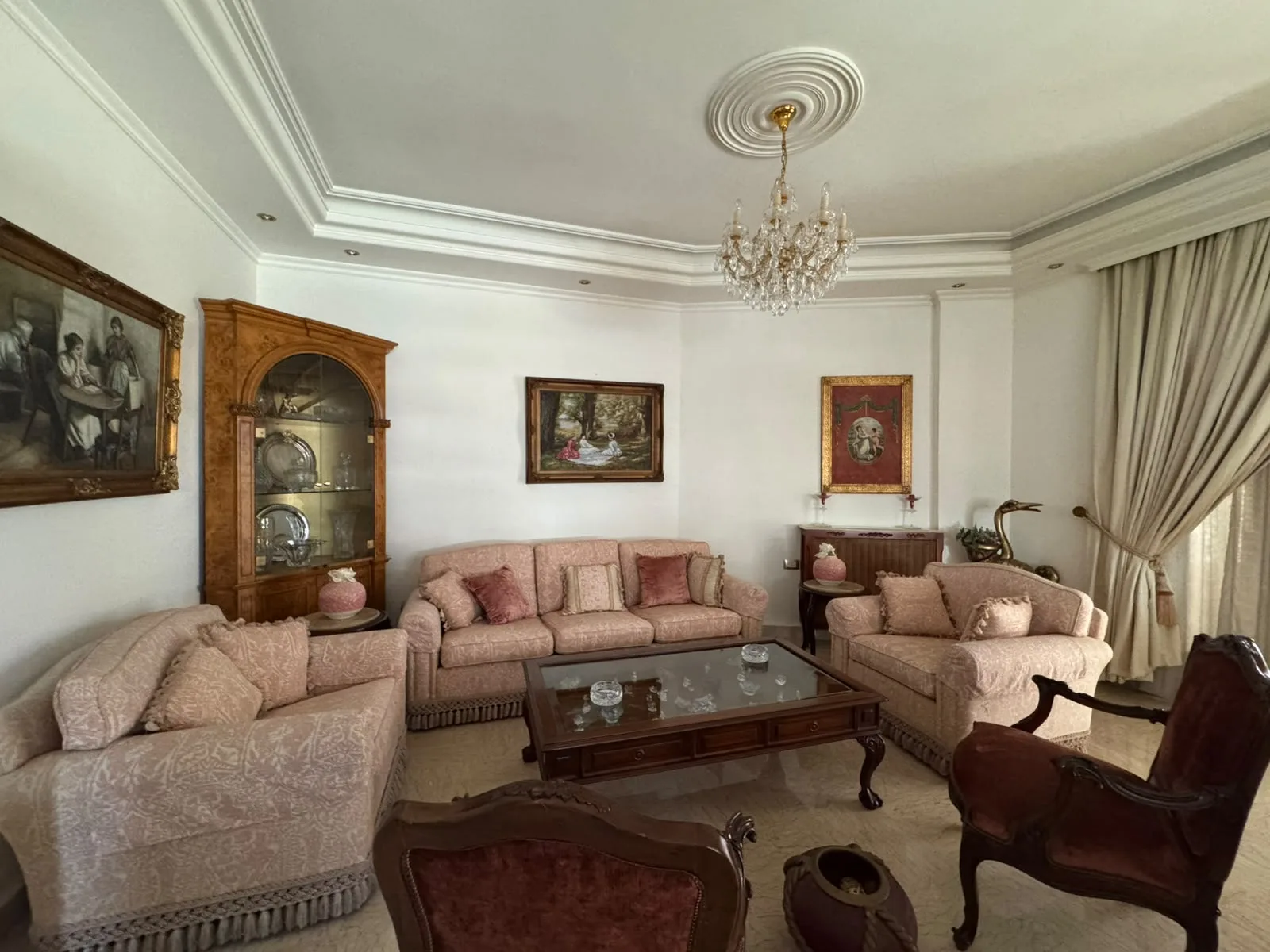 Apartment for Rent in Achrafieh — الصورة 5