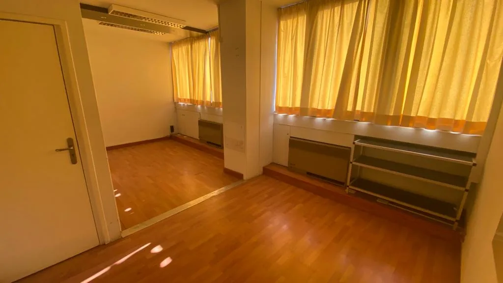 Office for rent in Antelias