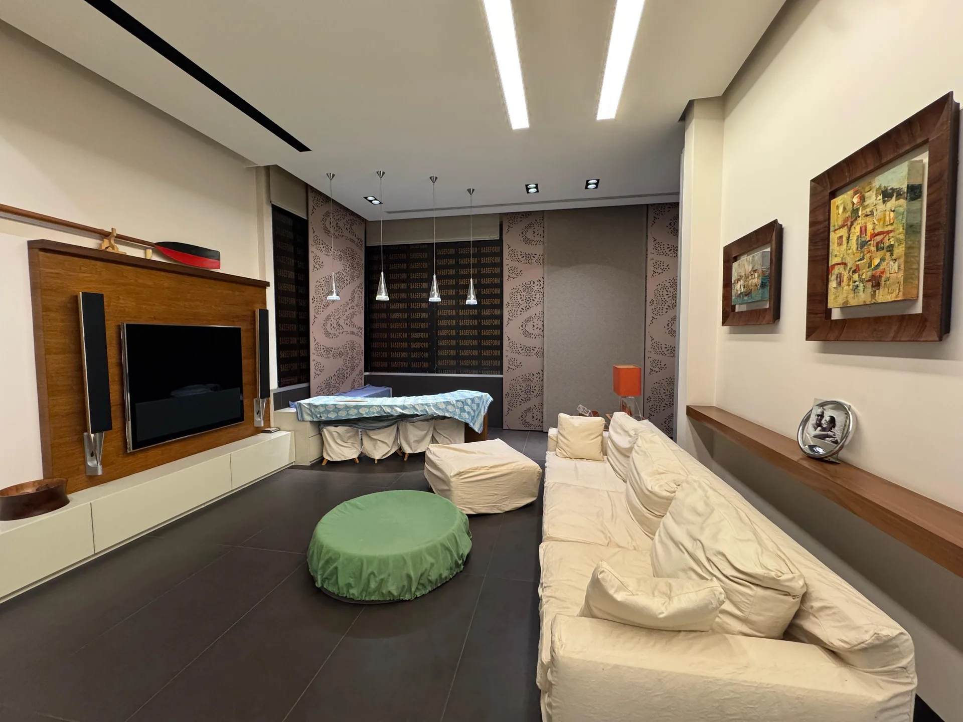 Apartment for Sale in Hamra, Ras Beirut — الصورة 2
