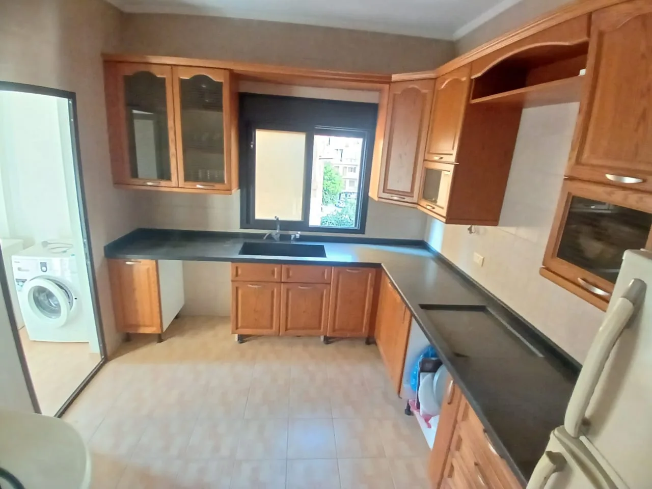 Apartment for Sale in Jal El Dib — الصورة 4