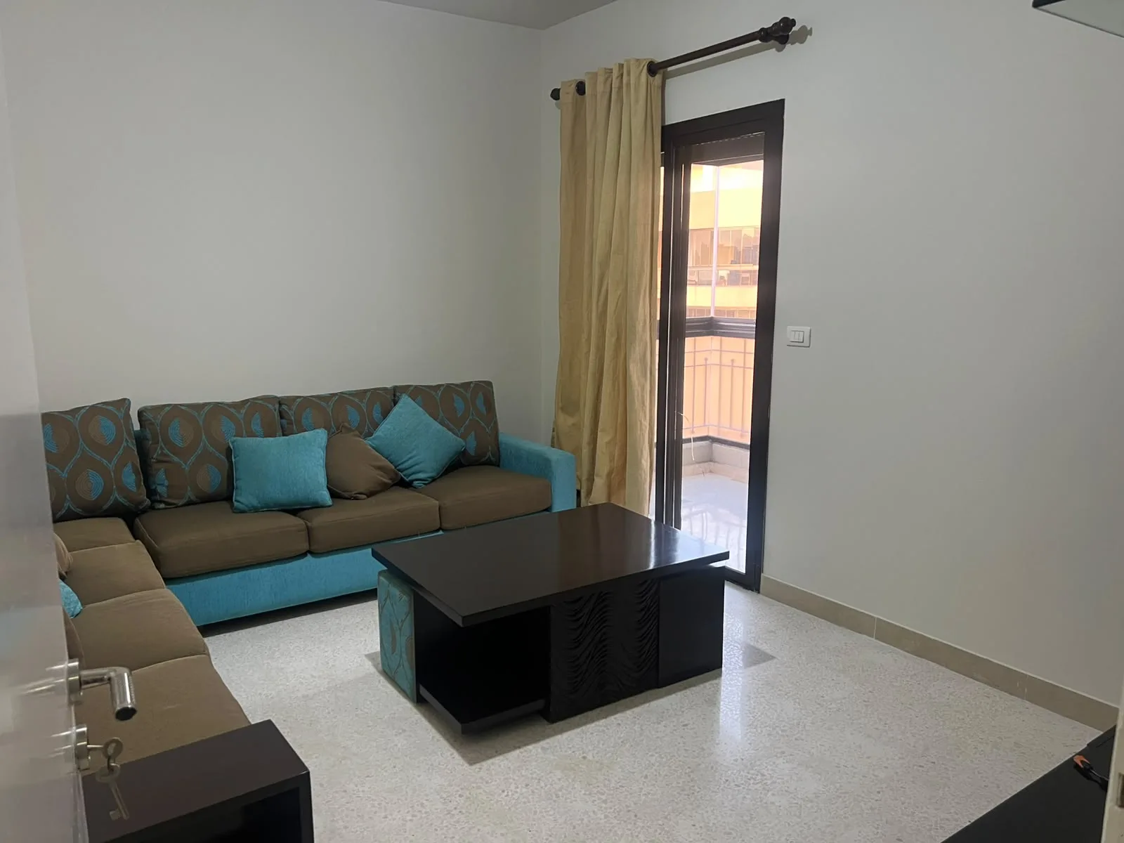 Apartment for Rent in Sin El Fil — الصورة 4