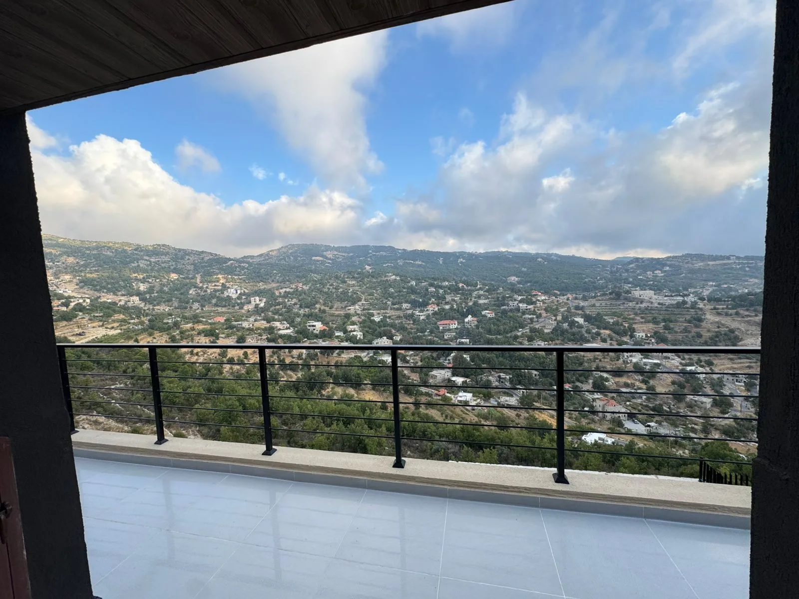 Villa for Sale in Mechmech, Lebanon — الصورة 3