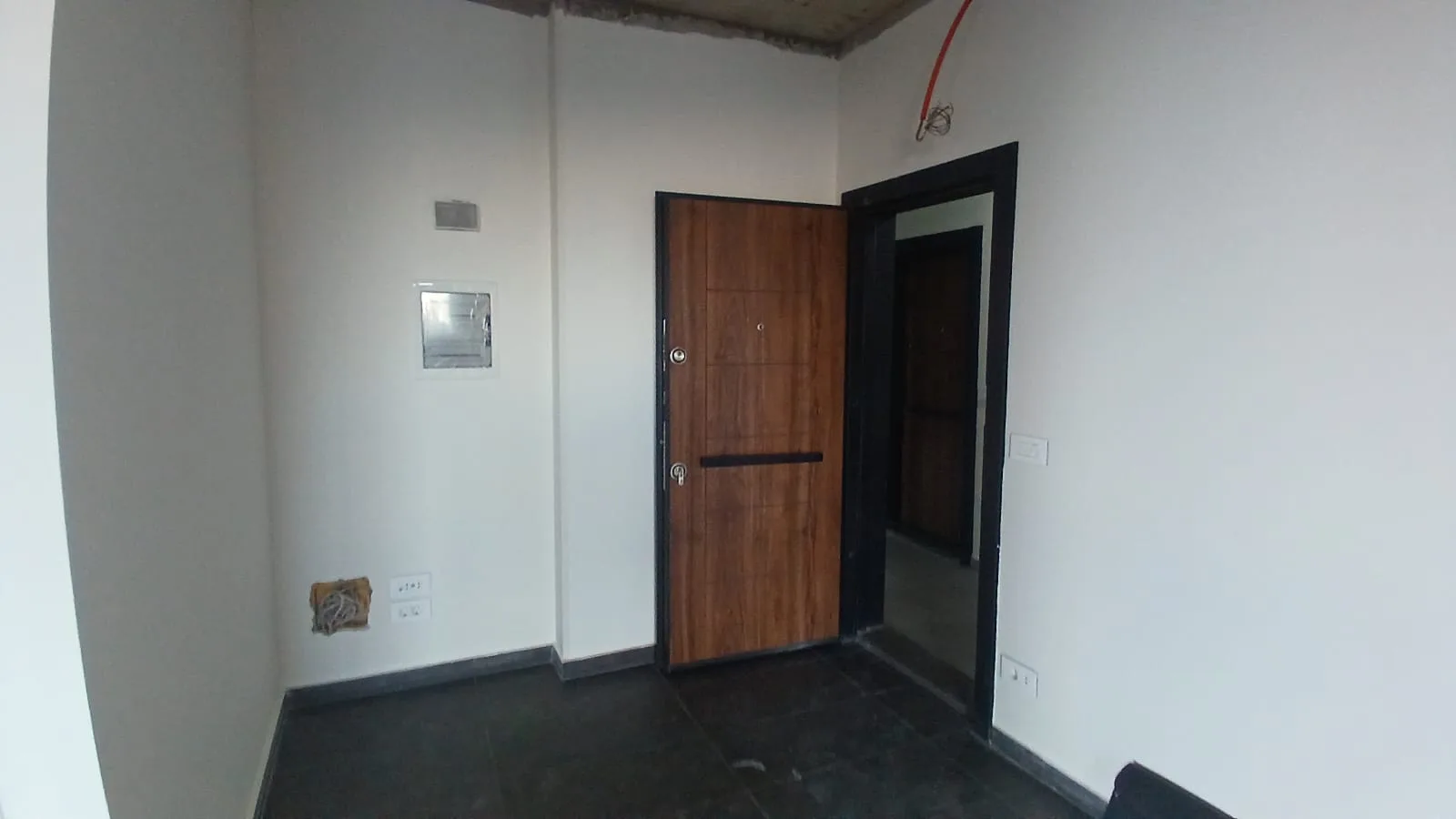 Office for sale in Dbayeh — الصورة 3
