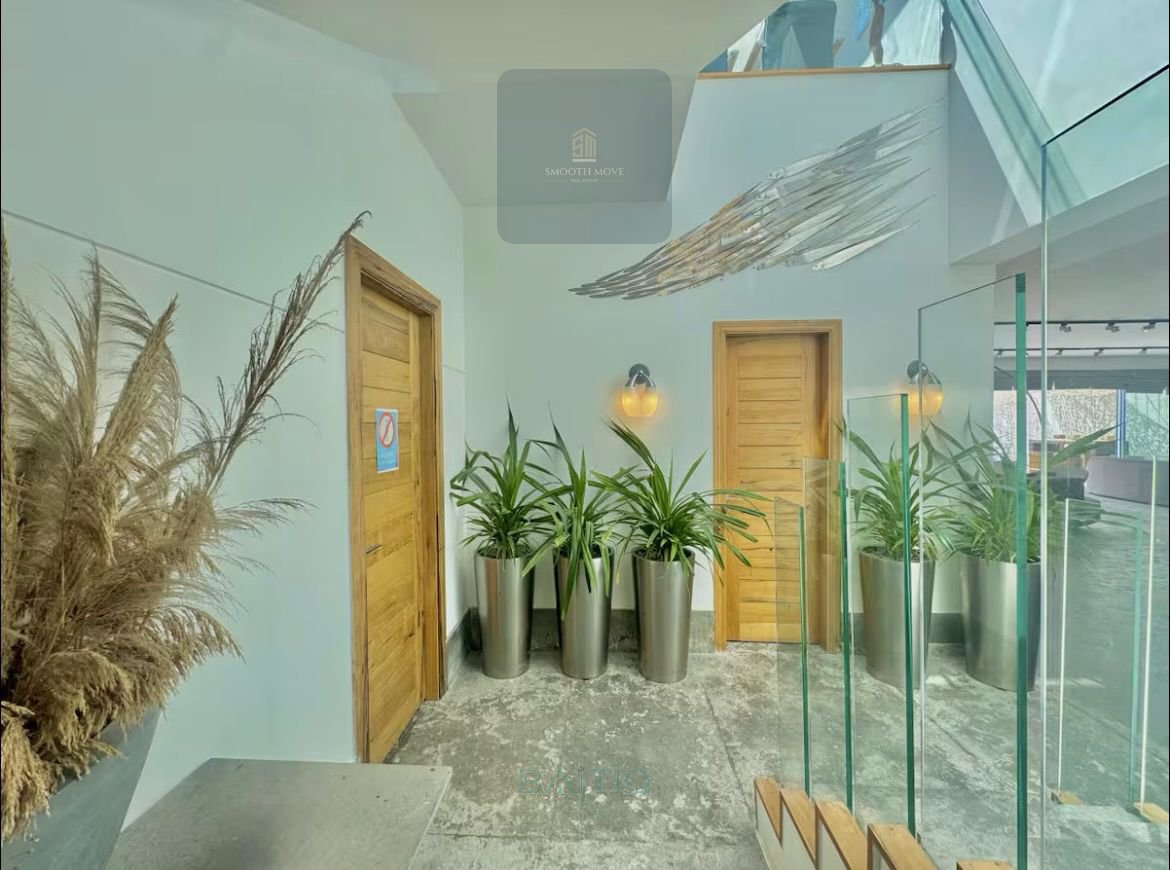 Luxurious Five Bedroom Beachfront Villa for Sale in Batroun Kfarabeda — الصورة 9