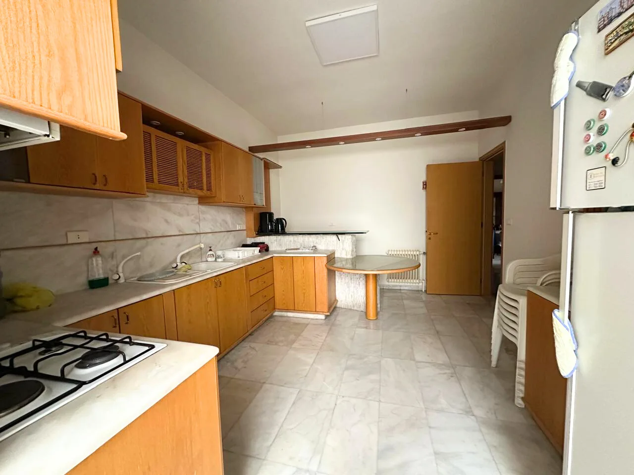 Apartment for Sale in Caree d'or, Achrafieh, Beirut, Lebanon — الصورة 2