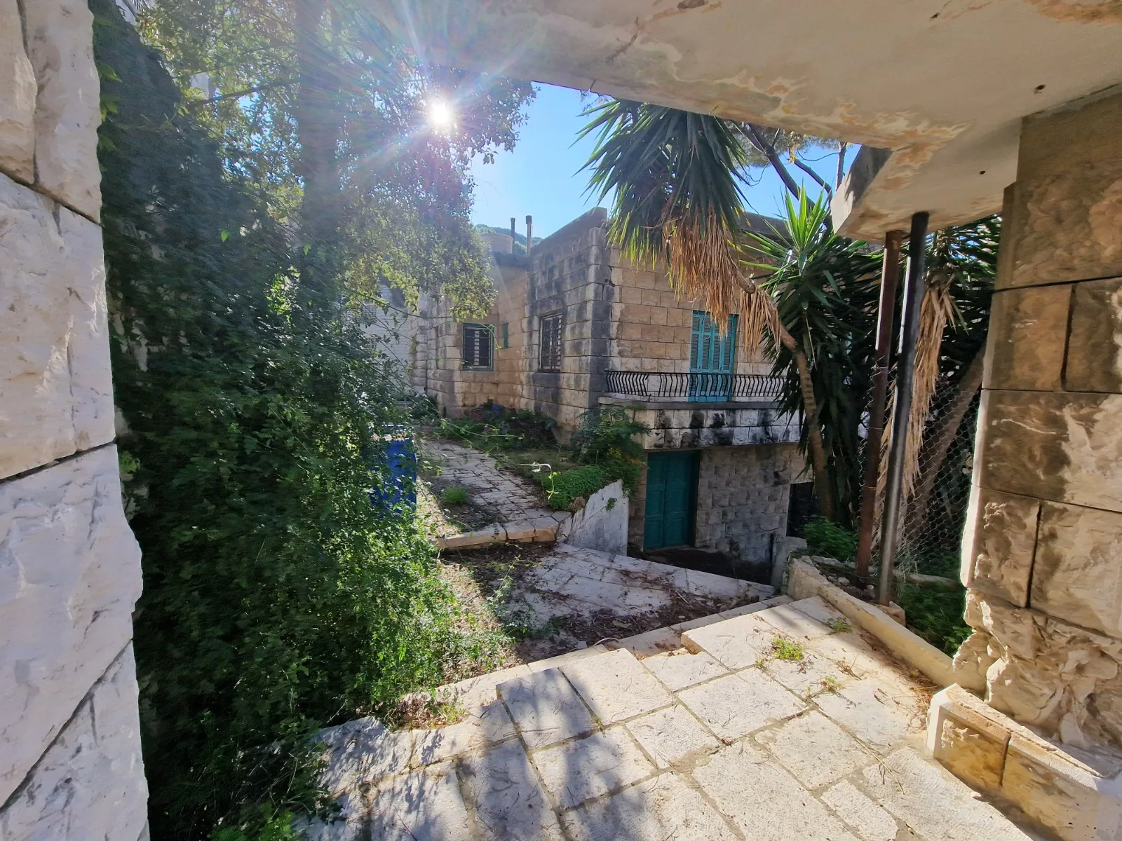 Land for Sale in Broummana, Lebanon — الصورة 4