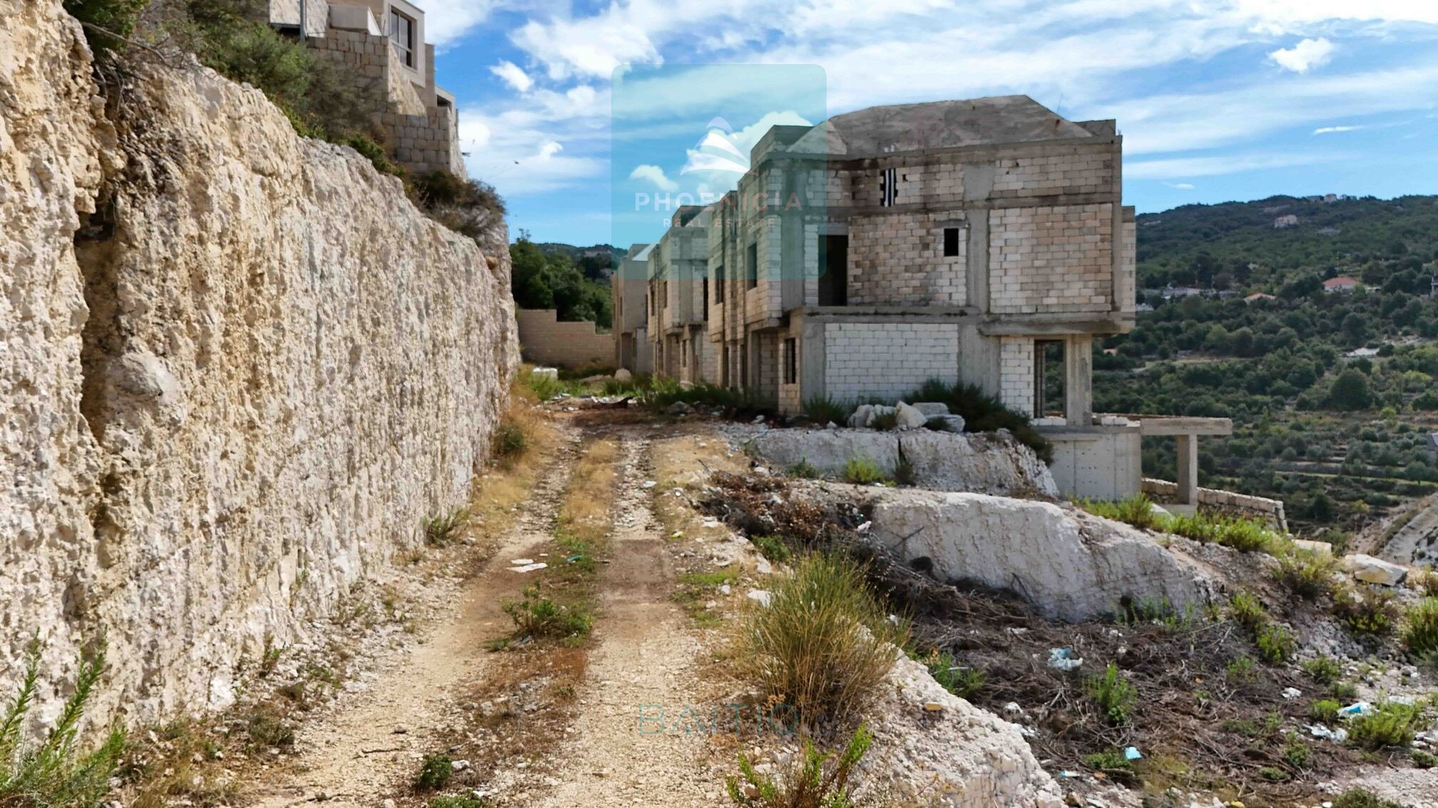 2 Twin Villas for Sale in Jbeil | Unique Investment Deal! — الصورة 12