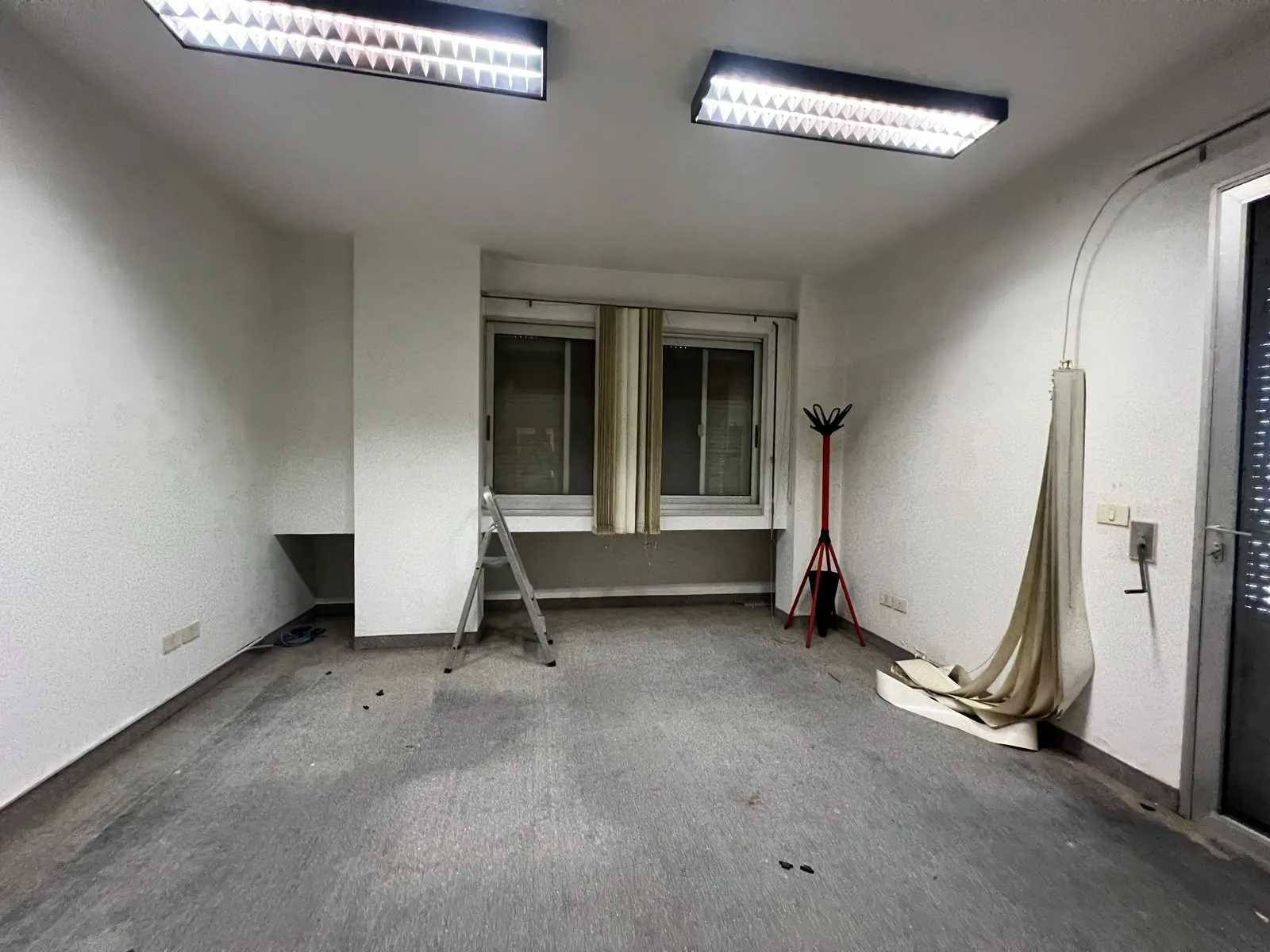 Office for rent in Achrafieh — الصورة 3