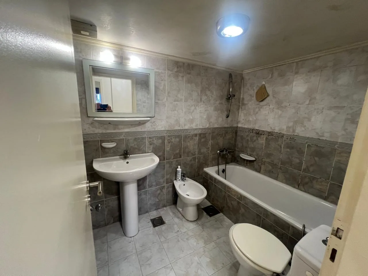 Apartment for Sale in Mar Takla, Lebanon — الصورة 10