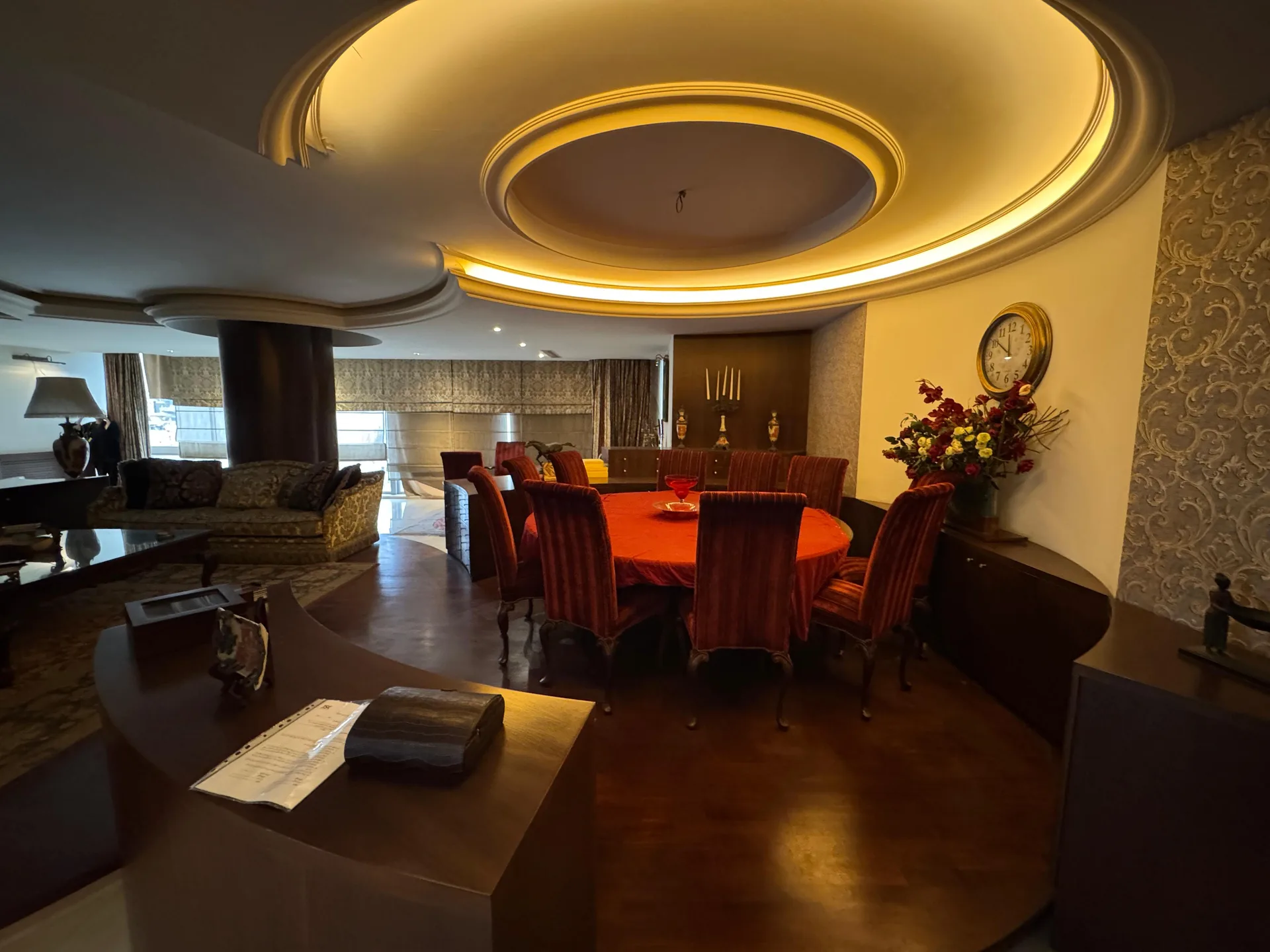 Apartment for Sale in Kraytem, Beirut, Lebanon — الصورة 3