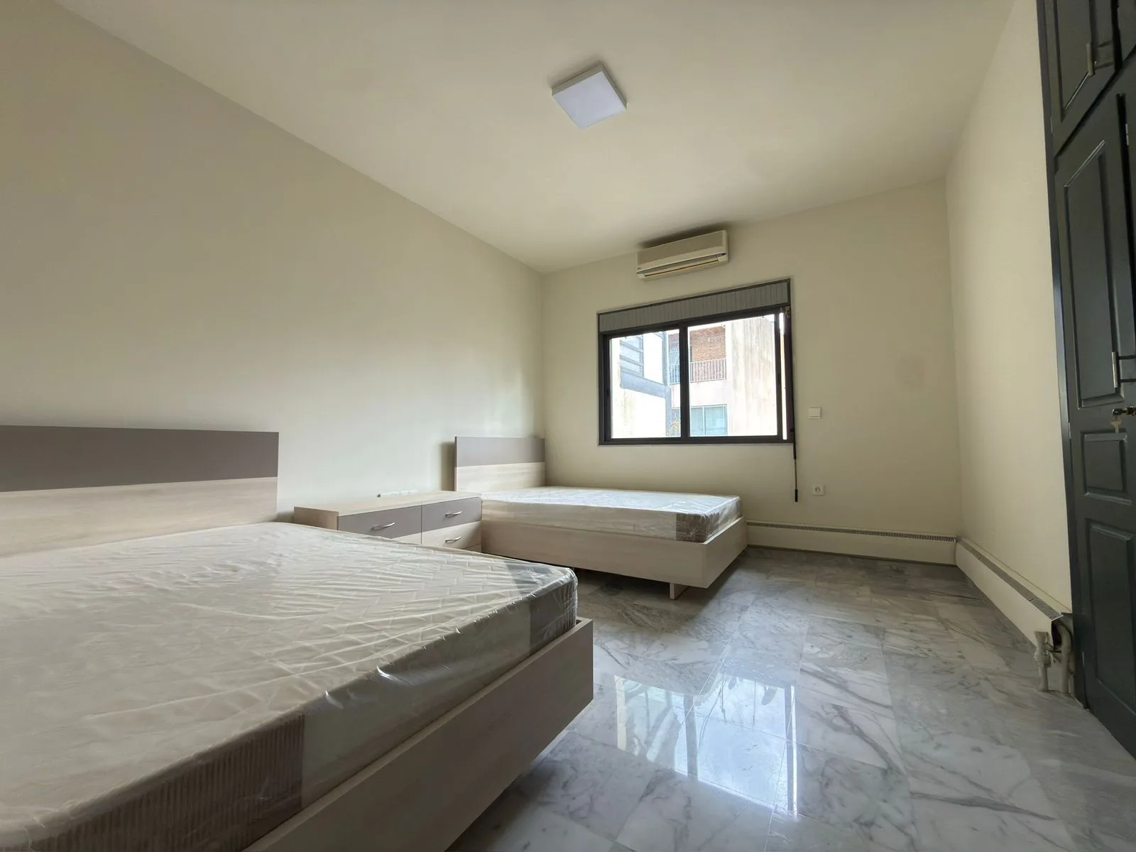 Apartment for Rent in Rizk, Achrafieh, Lebanon — الصورة 10