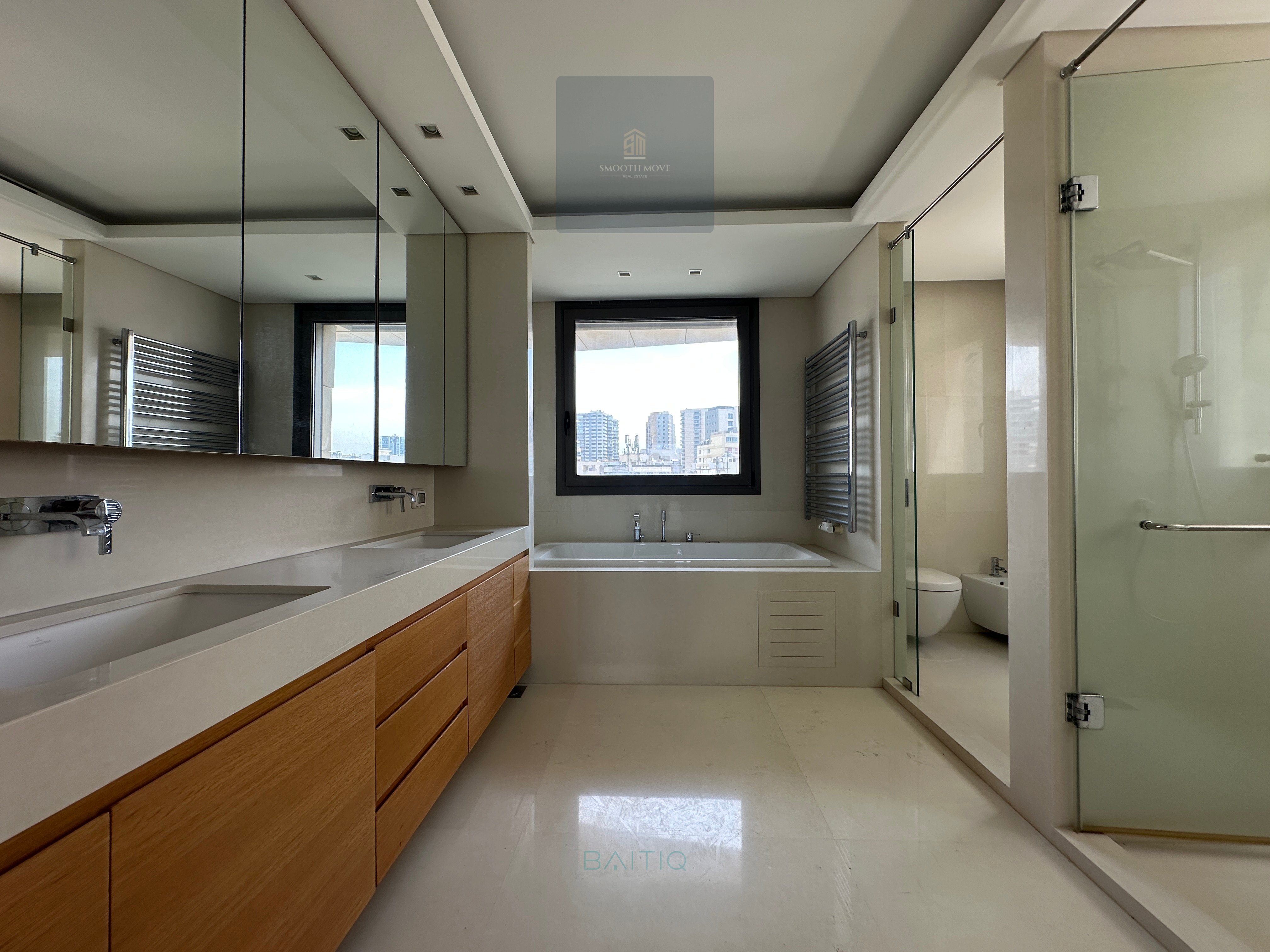 Huge Sea View Apartment for Sale in Rawche, Beirut — الصورة 7