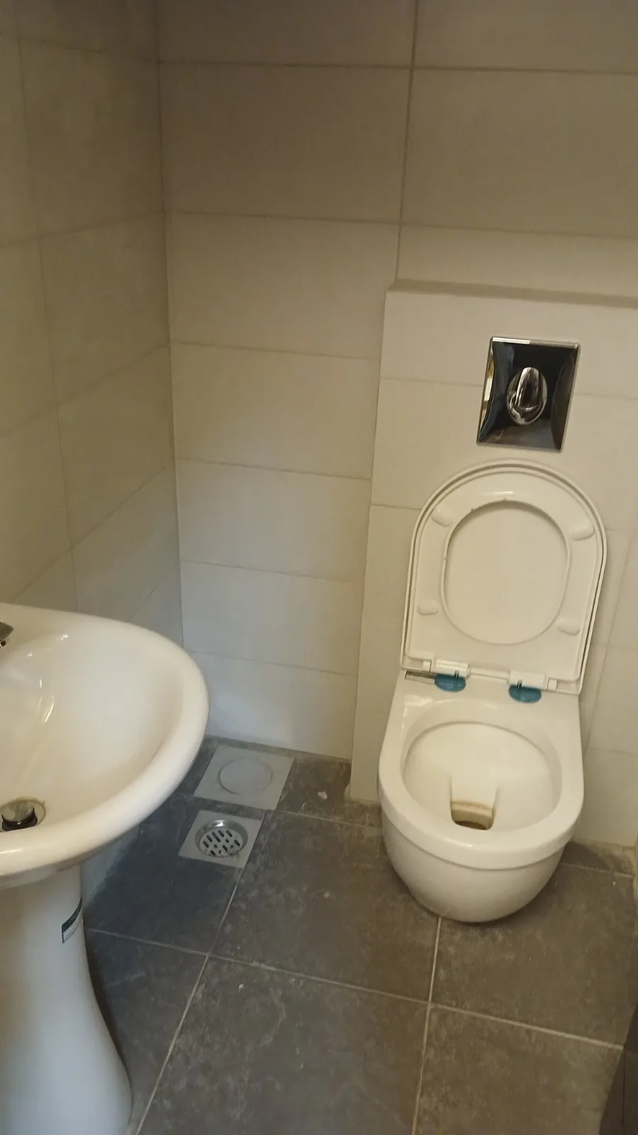 Office for rent in Zalqa — الصورة 6