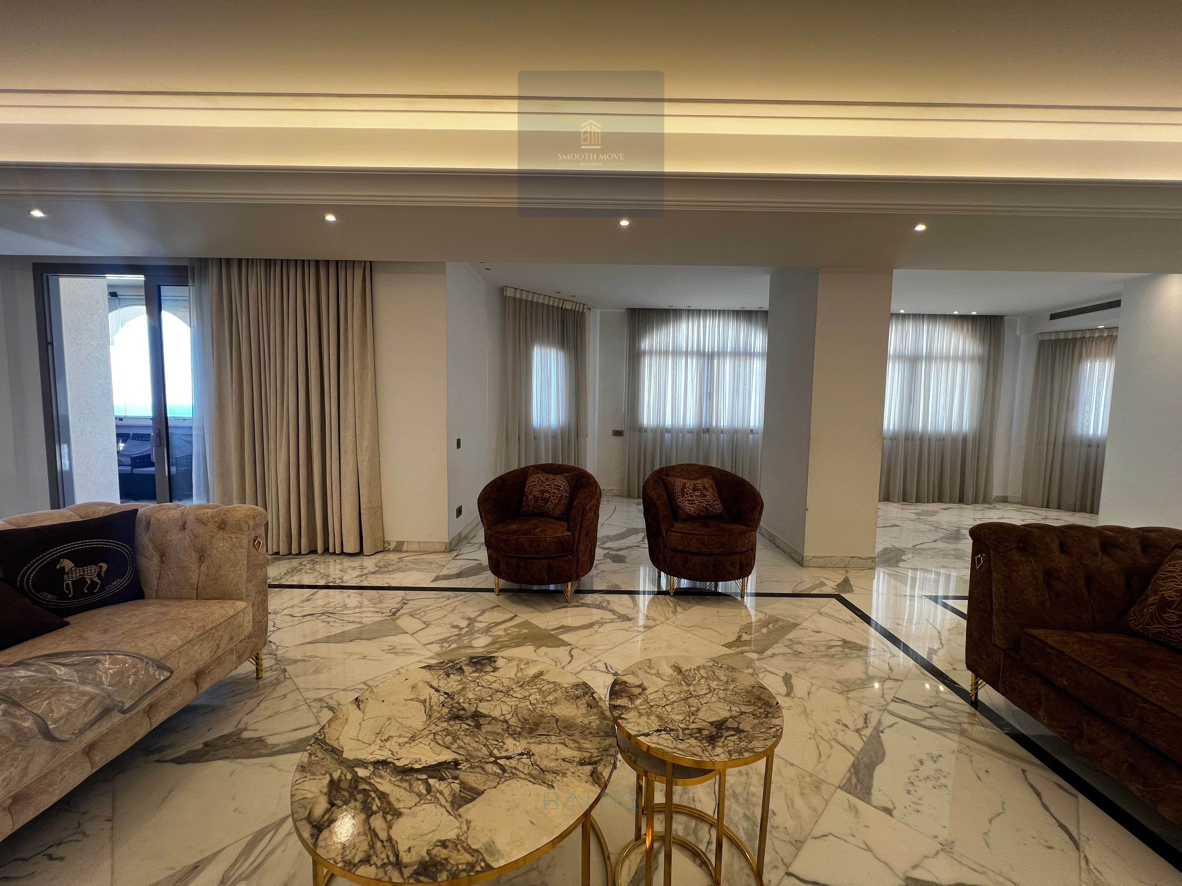 Timeless, Unique Apartment for Sale in Manara, Beirut — الصورة 17