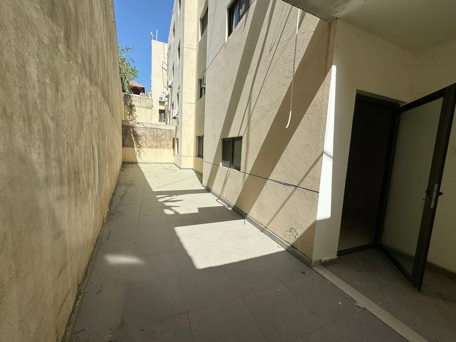 Apartment for Sale in Louaizeh, Lebanon — الصورة 2