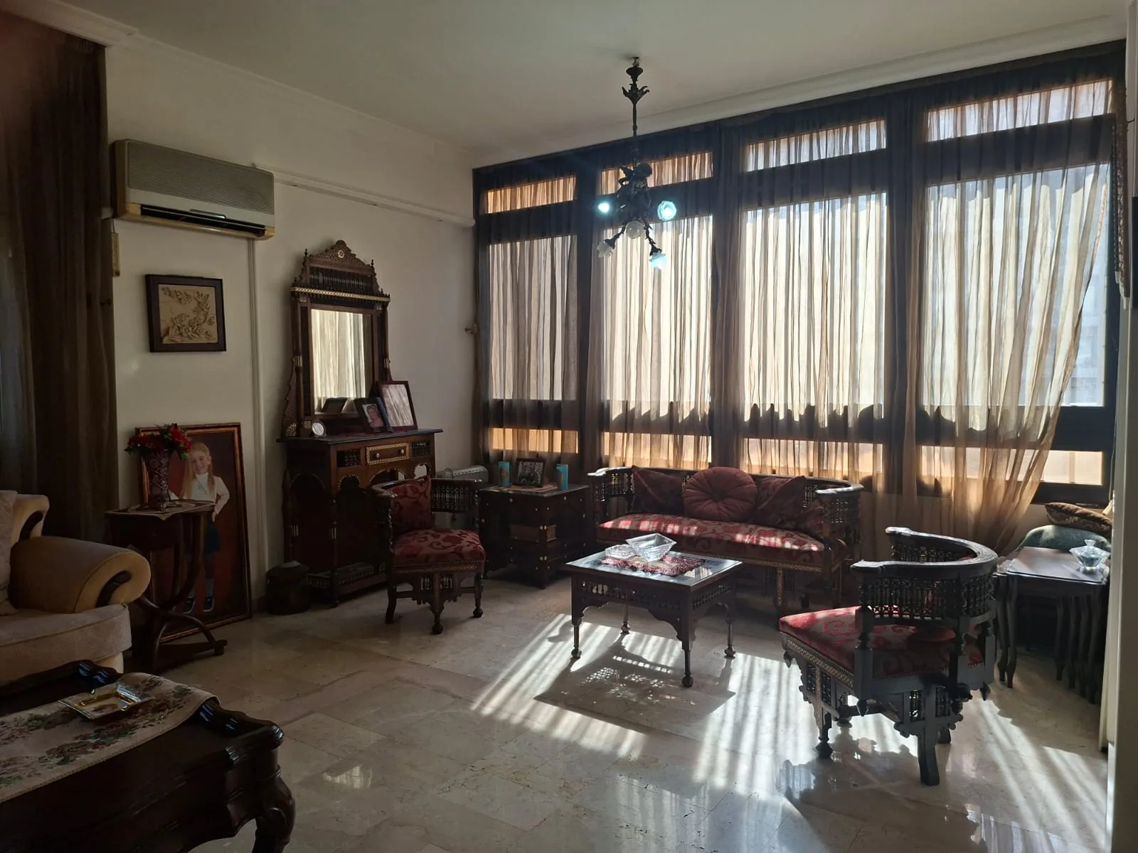 Apartment for Sale in Mazra'a, Beirut, Lebanon — الصورة 6