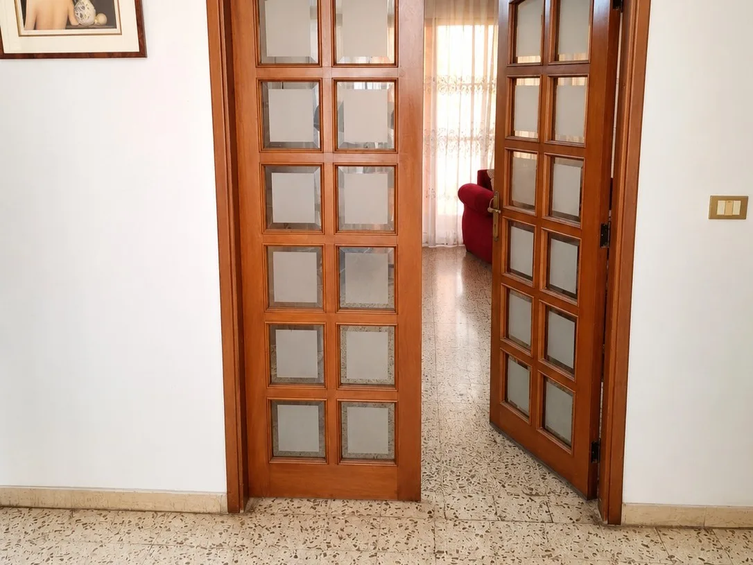 Office for Sale in Achrafieh — الصورة 3