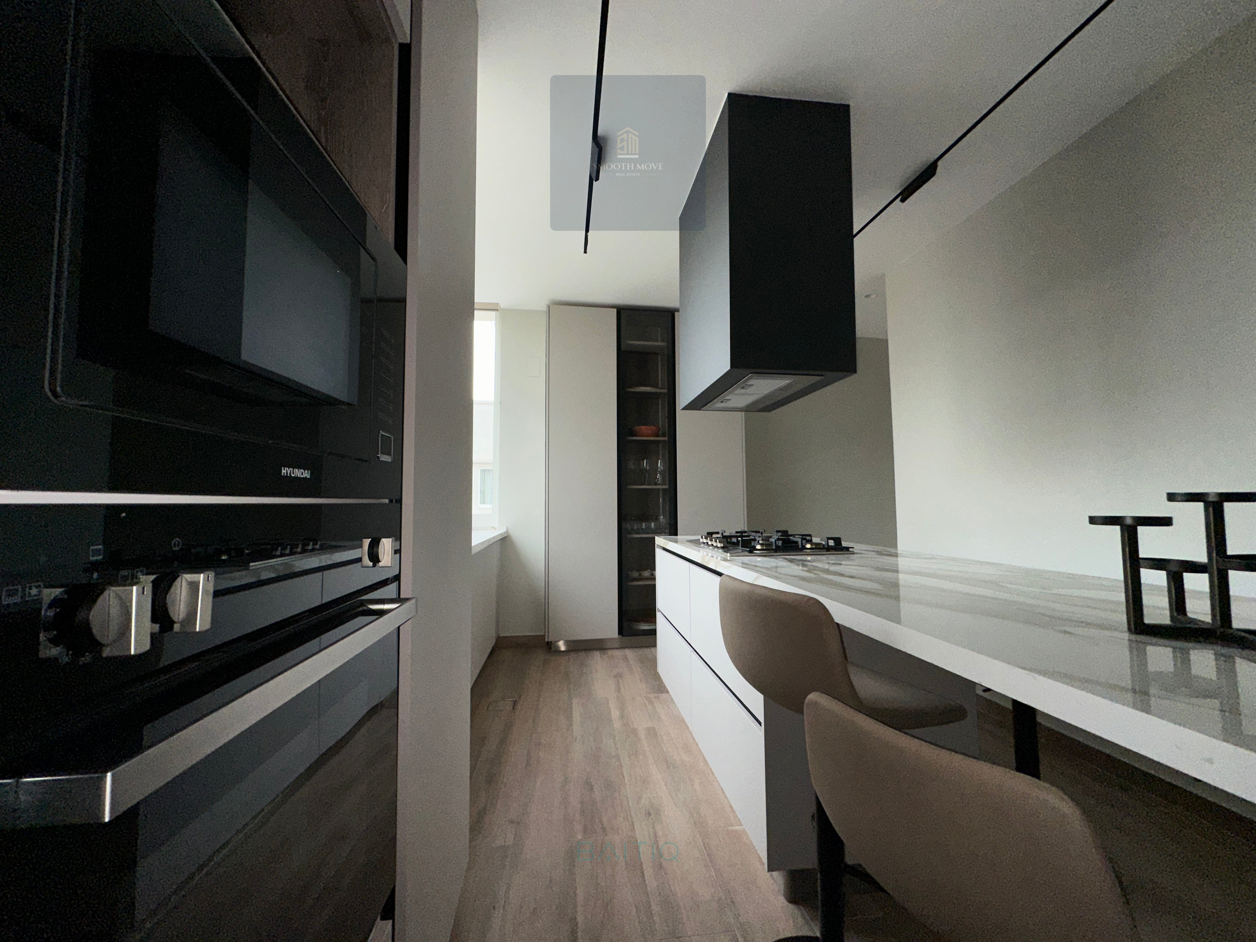 Spectacular Furnished Apartment for Sale in Gemmayze — الصورة 4