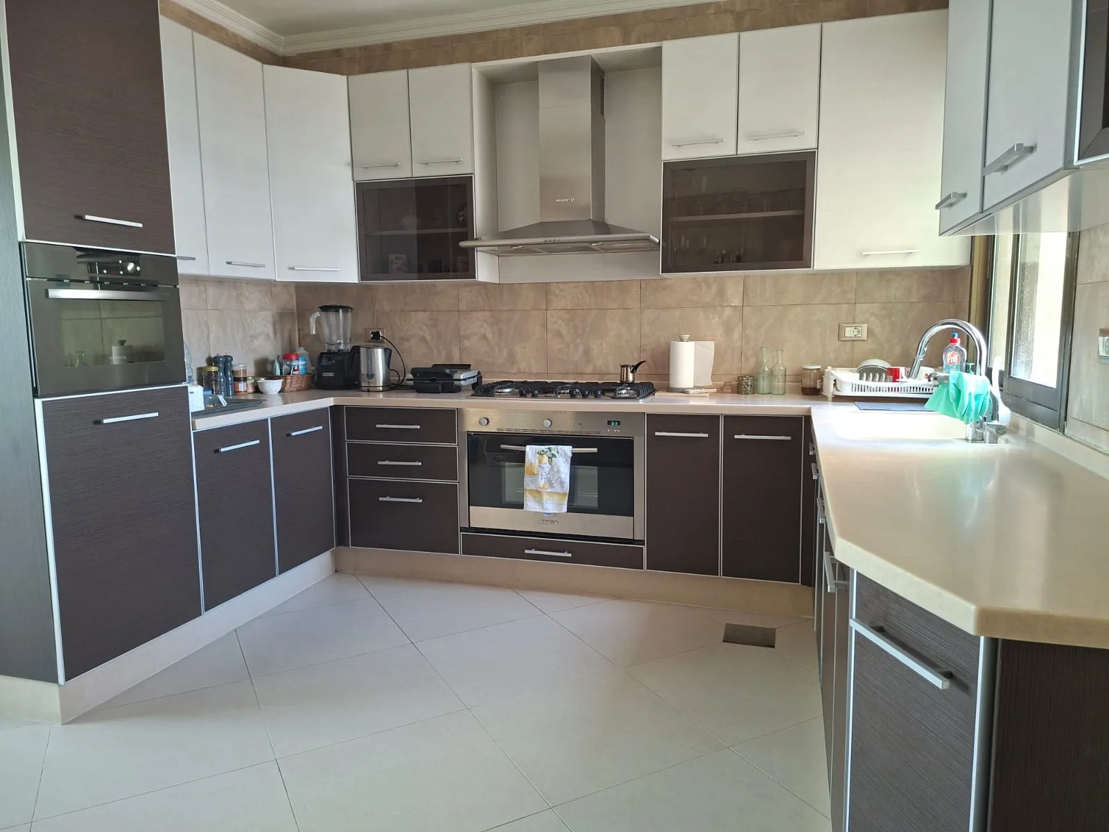 Apartment for Sale in Mar Elias, Beirut — الصورة 7