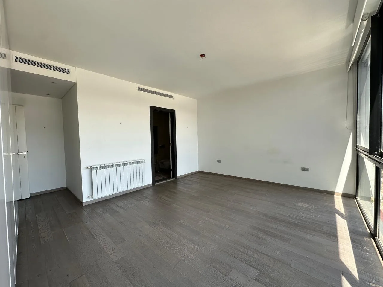 Loft for Sale in Achrafieh, Beirut, Lebanon — الصورة 6