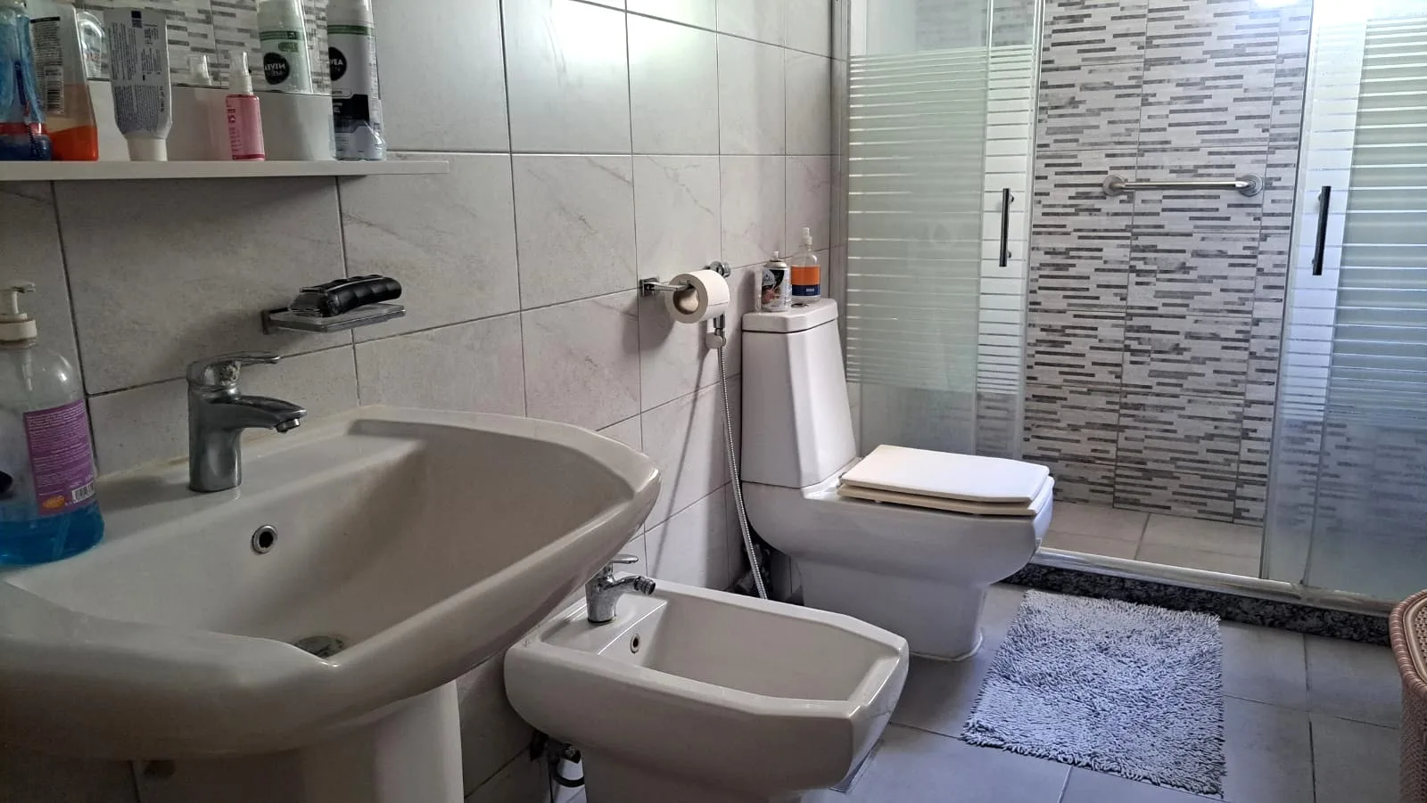 Apartment for Sale in Mar Elias, Beirut, Lebanon — الصورة 10