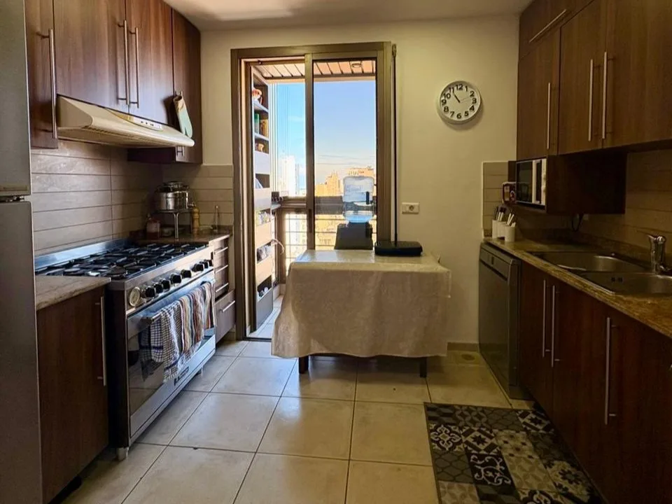 Apartment for Sale in Achrafieh — الصورة 5