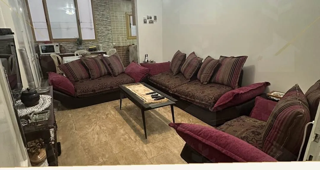 Move-in ready 145 m² apartment in Basta, central Beirut