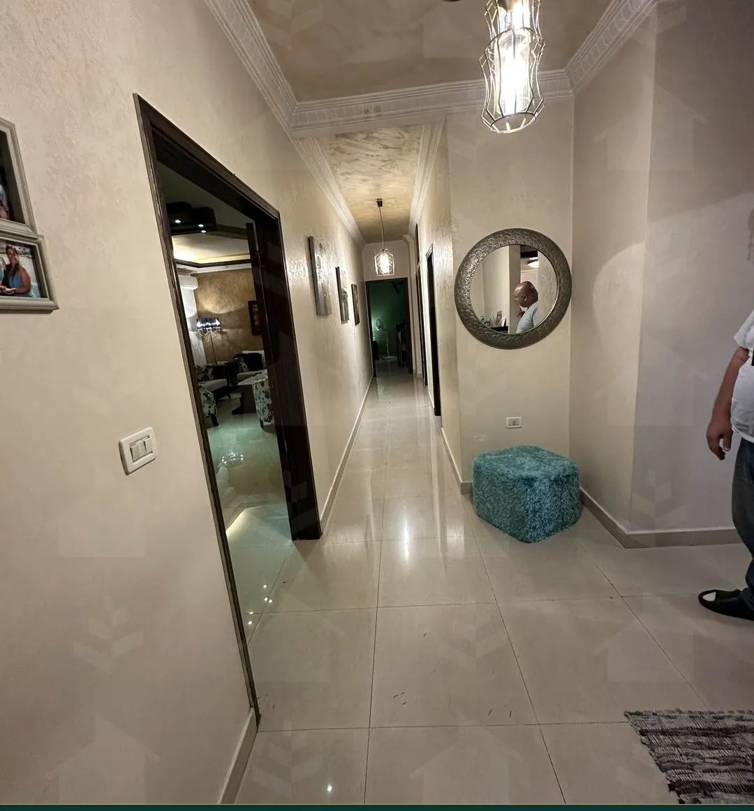 153 m² apartment with 24/7 solar power in Ras El Nabeh, Beirut — photo 2