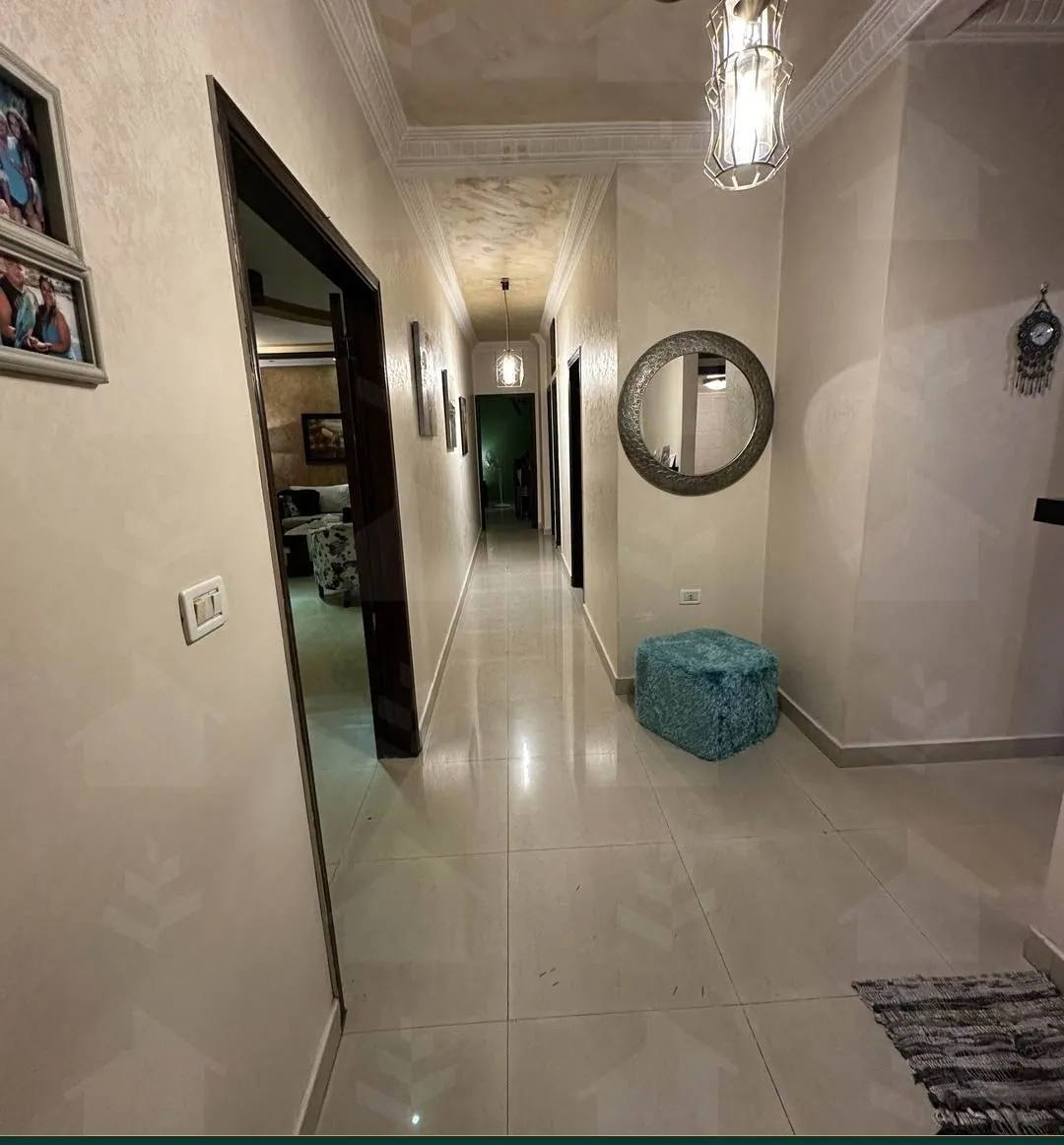 153 m² apartment with 24/7 solar power in Ras El Nabeh, Beirut — photo 3