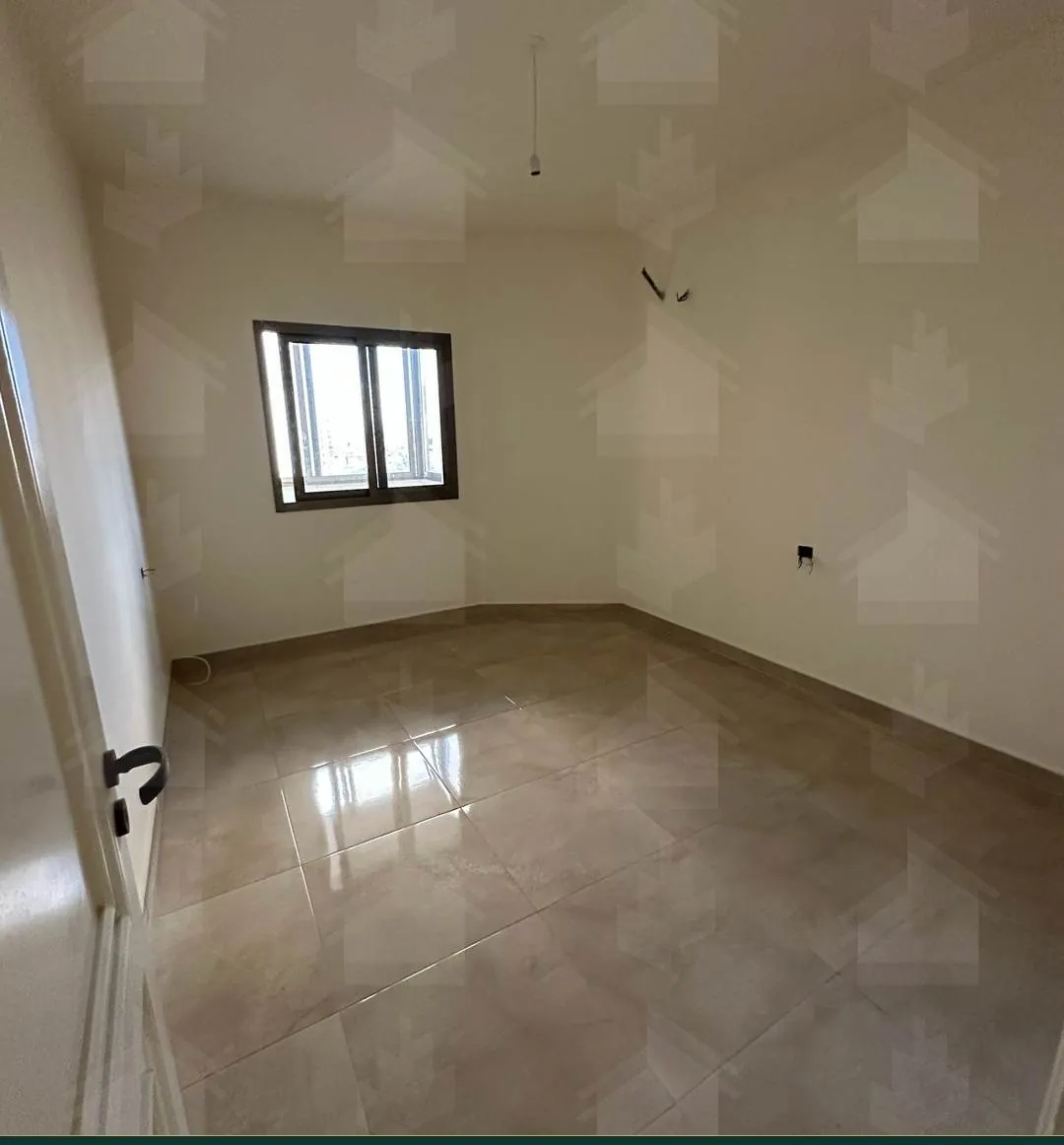 New-building 120 m² apartment with solar power in Basta, Beirut — photo 3