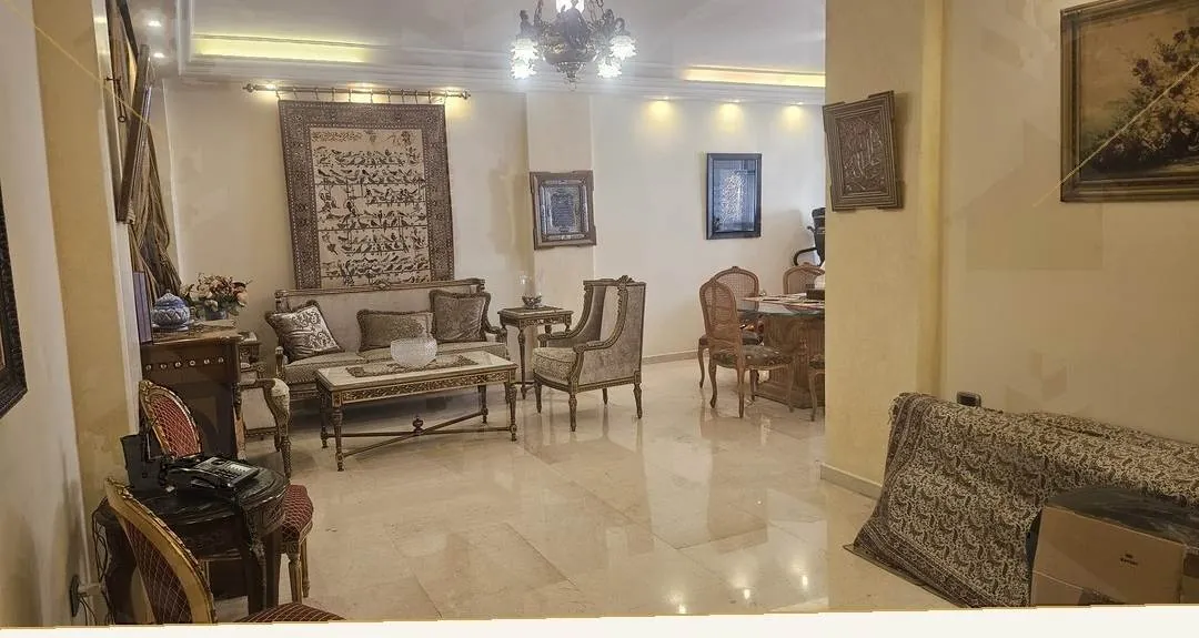 Fully renovated 245 m² apartment with sea view facing Beirut Arab University