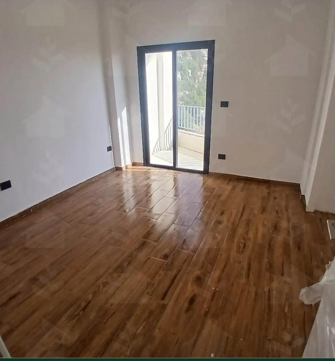109 m² mountain-view apartment with pool and solar in Feytroun, Keserwan — photo 4