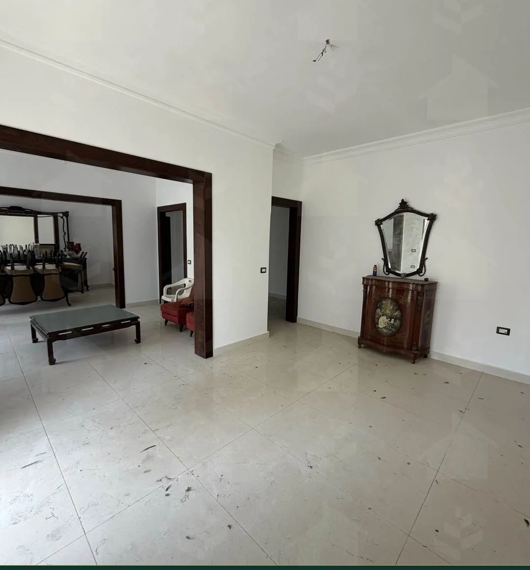 Fully renovated 190 m² apartment in Karakol El Druze, central Beirut — photo 3