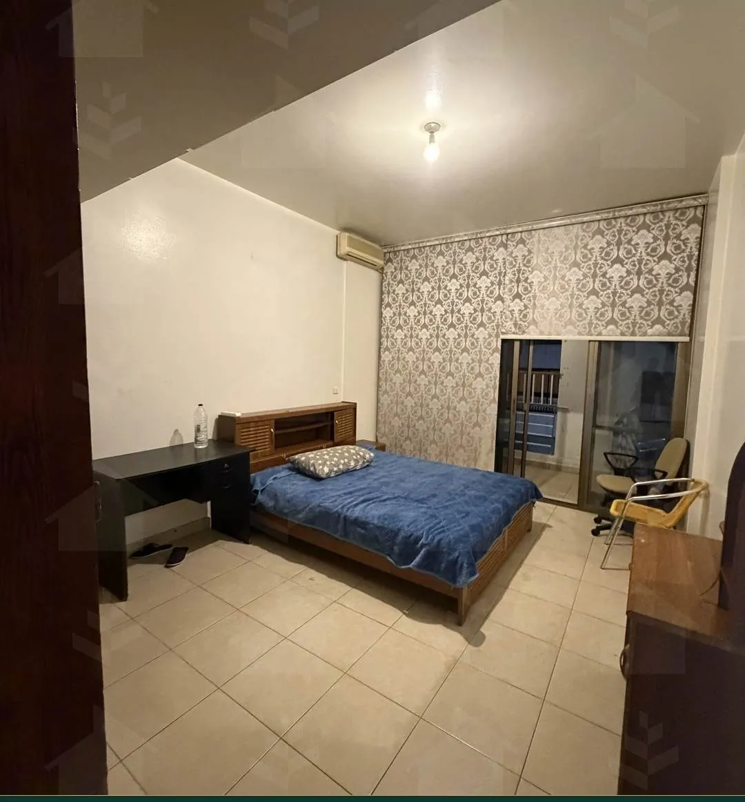 Fully furnished 110 m² apartment with 24/7 solar power in Hamra, Beirut — photo 2