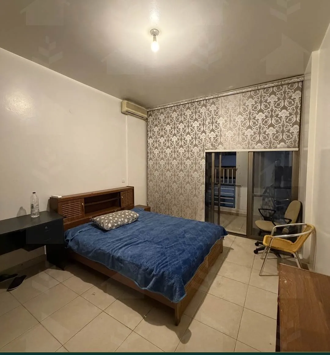Fully furnished 110 m² apartment with 24/7 solar power in Hamra, Beirut — photo 3