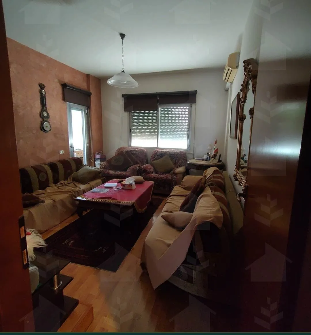 Spacious luxury 315 m² apartment for sale in Hazmieh, Baabda — photo 5