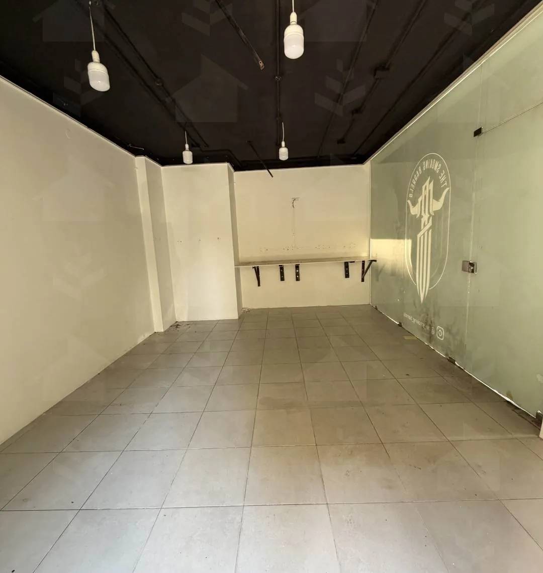 20 m² Commercial Shop for Rent in Mar Mikhael — Suited to a Cloud Kitchen — الصورة 2