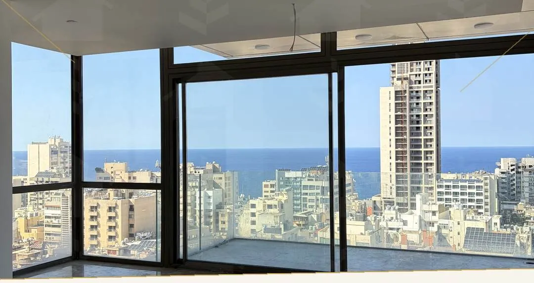165 m² apartment with three master bedrooms and open sea views in Hamra, Beirut