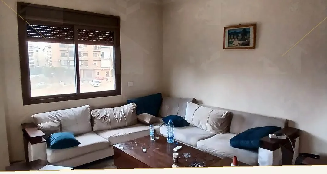 175 m² Furnished Apartment for Sale in Hay El Amerkan, Hadath — 3 Bedrooms and 2 Parking Spaces