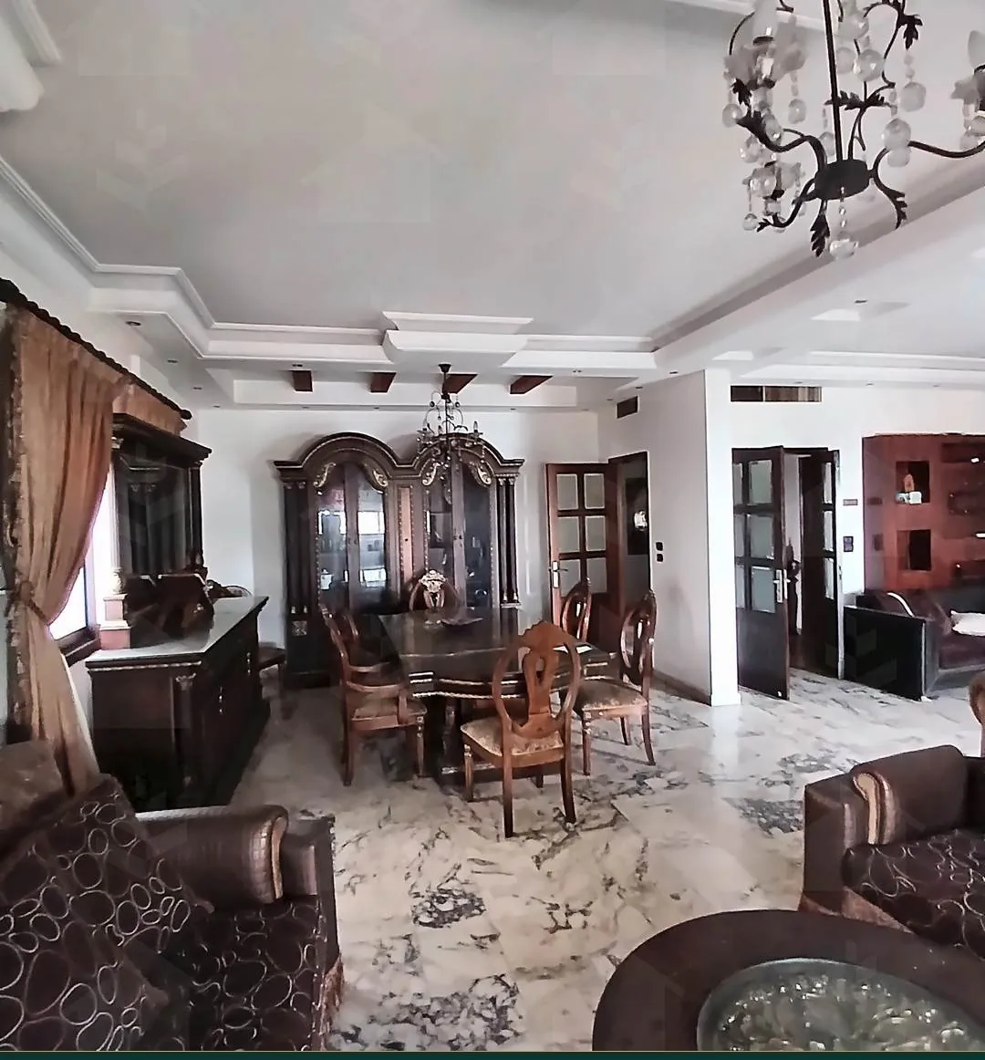 265 m² Apartment for Sale on Tariq Al Matar, Haret Hreik — Salons, Maid's Room and Parking — photo 3