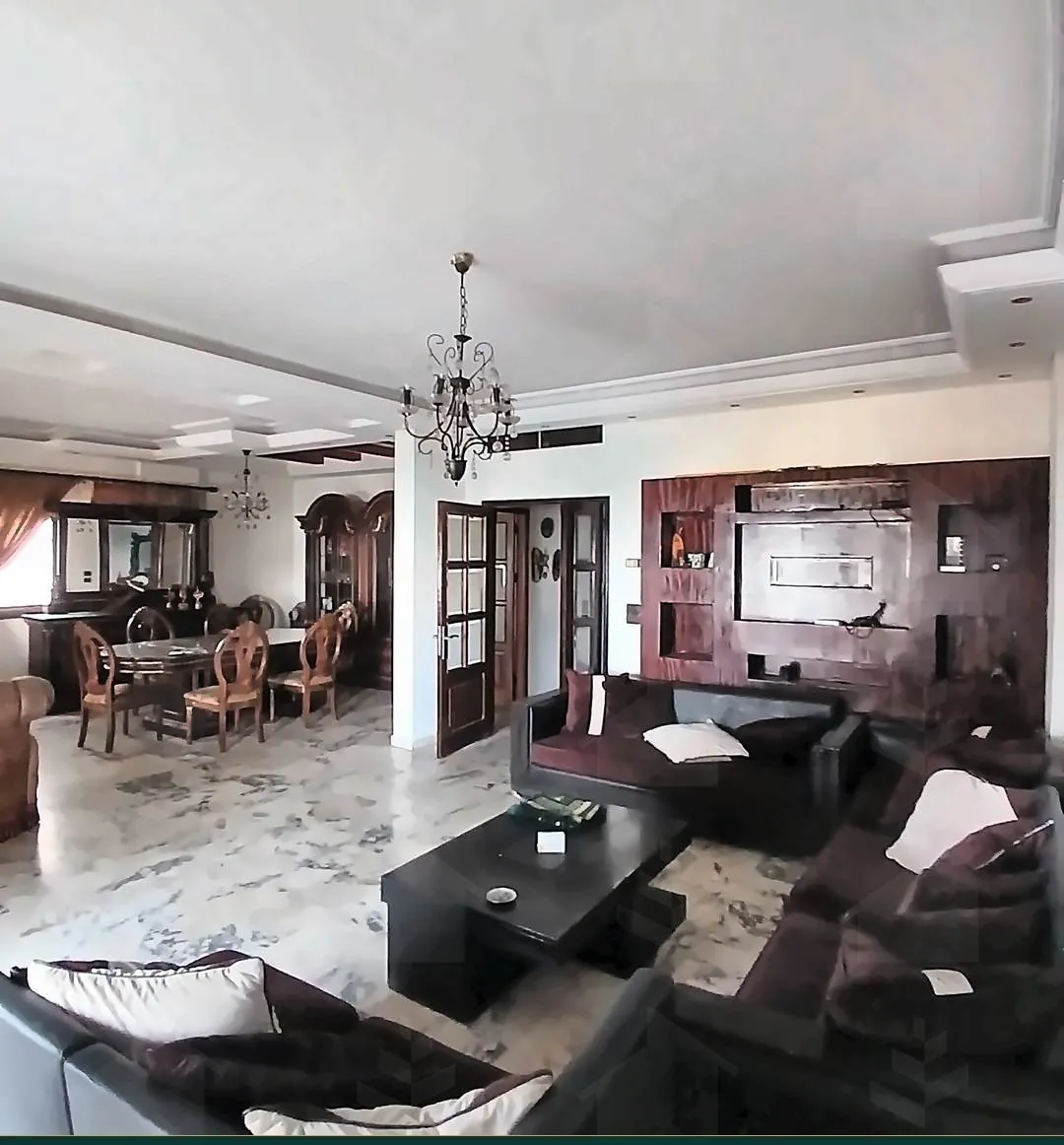265 m² Apartment for Sale on Tariq Al Matar, Haret Hreik — Salons, Maid's Room and Parking — photo 4