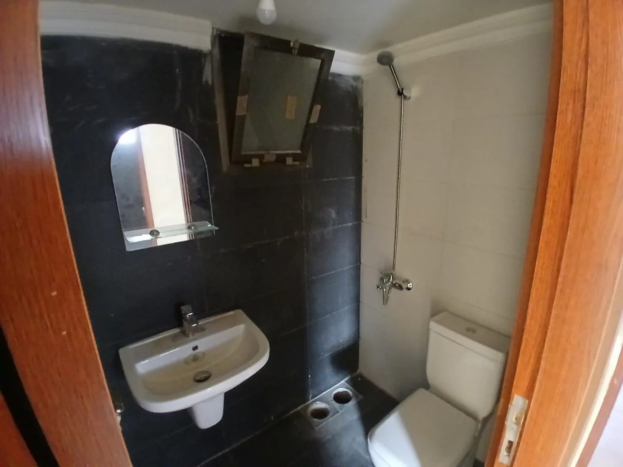 Apartment for Sale in Baouchriyeh, Lebanon — الصورة 8
