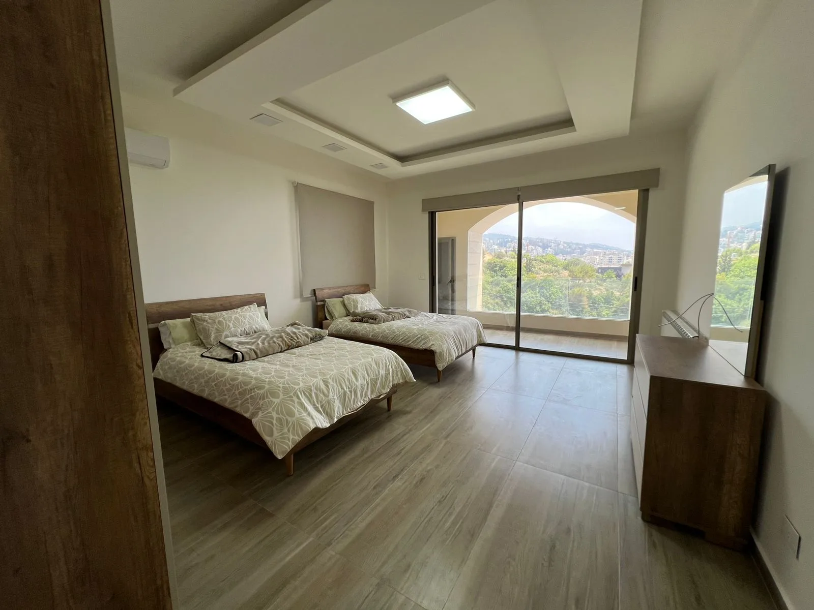 Villa for Sale in Blat — الصورة 10