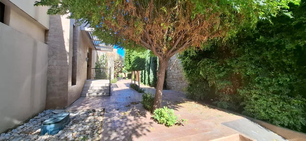 Apartment for Sale in Ain Alaq, Lebanon