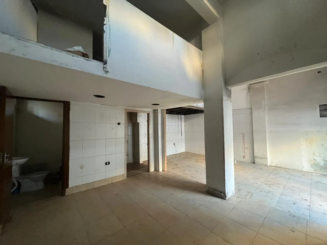Shop for Sale in Achrafieh — الصورة 2