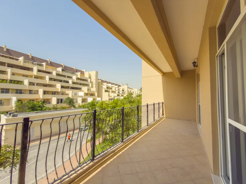 Prime Location, Apartment, Barton House 1 / 1 Barton House 1 in Arabic is commonly written as: — الصورة 3
