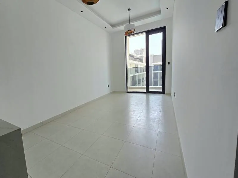 Prime Location, Apartment for Rent, H-Three by Aurora — الصورة 3