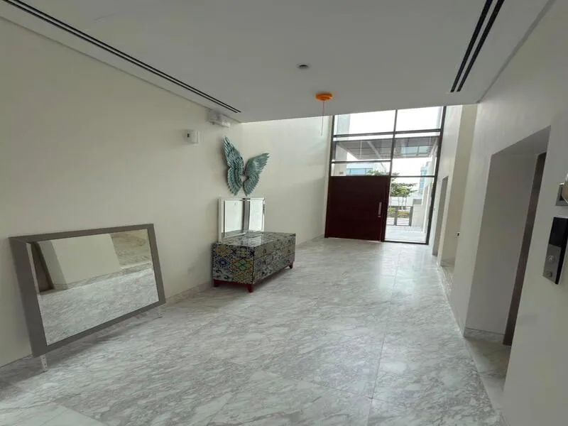 Prime Location, Villa for Sale, District One — الصورة 2